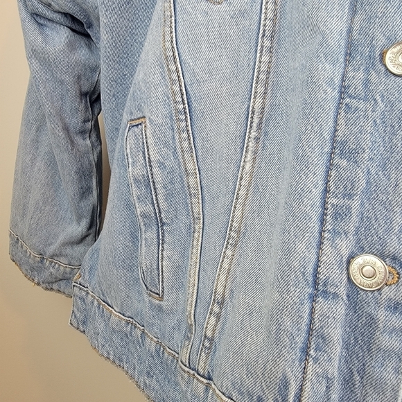 Zara Oversized Denim Jacket Sherpa Lined Size Medium - Picture 5 of 9